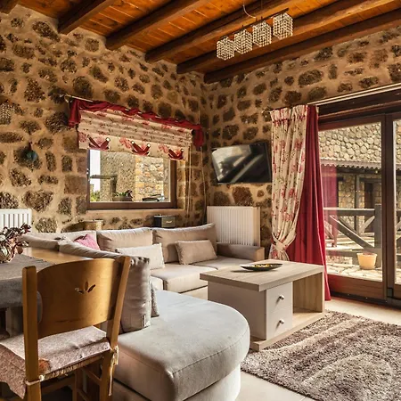 Ornytion Cozy House *