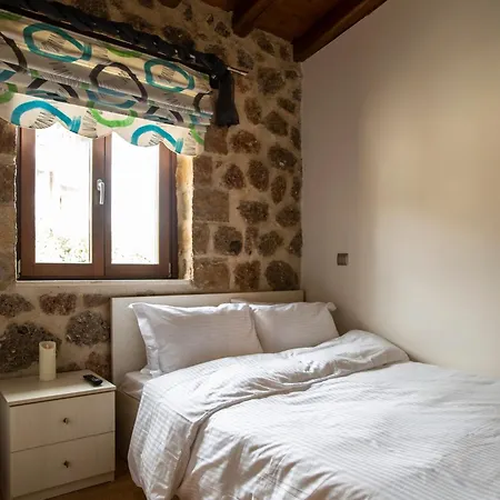 Ornytion Cozy House * Synikia Mesi Trikalon